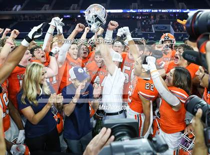 Thumbnail 3 in Rockwall vs. Cedar Hill (Jerry Jones Classic) photogallery.