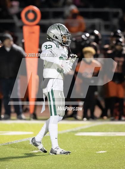Thumbnail 2 in De La Salle vs. Pittsburg (CIF NCS Open Final) photogallery.