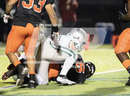 Thumbnail 1 in De La Salle vs. Pittsburg (CIF NCS Open Final) photogallery.