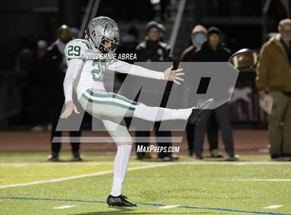 Thumbnail 1 in De La Salle vs. Pittsburg (CIF NCS Open Final) photogallery.