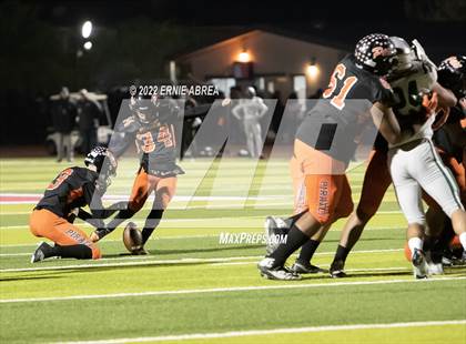 Thumbnail 1 in De La Salle vs. Pittsburg (CIF NCS Open Final) photogallery.