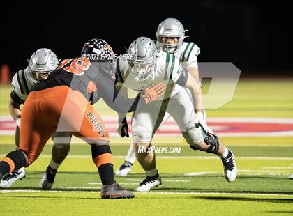 Thumbnail 1 in De La Salle vs. Pittsburg (CIF NCS Open Final) photogallery.