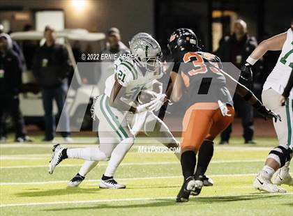 Thumbnail 2 in De La Salle vs. Pittsburg (CIF NCS Open Final) photogallery.
