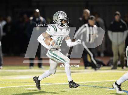 Thumbnail 1 in De La Salle vs. Pittsburg (CIF NCS Open Final) photogallery.