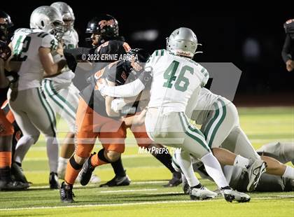 Thumbnail 1 in De La Salle vs. Pittsburg (CIF NCS Open Final) photogallery.
