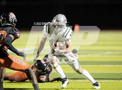 Thumbnail 3 in De La Salle vs. Pittsburg (CIF NCS Open Final) photogallery.