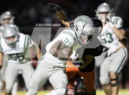 Thumbnail 1 in De La Salle vs. Pittsburg (CIF NCS Open Final) photogallery.