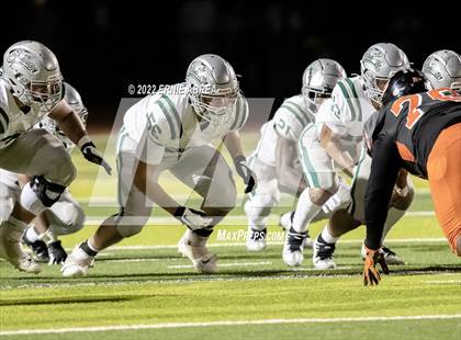 Thumbnail 1 in De La Salle vs. Pittsburg (CIF NCS Open Final) photogallery.