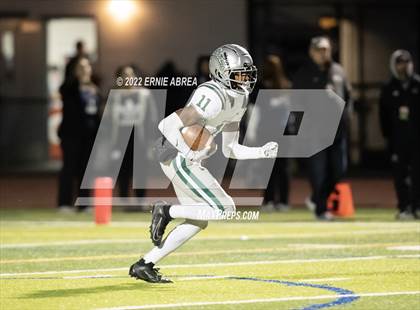 Thumbnail 3 in De La Salle vs. Pittsburg (CIF NCS Open Final) photogallery.