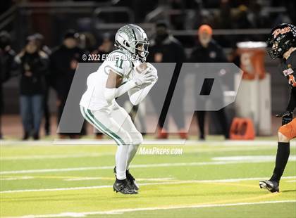 Thumbnail 1 in De La Salle vs. Pittsburg (CIF NCS Open Final) photogallery.