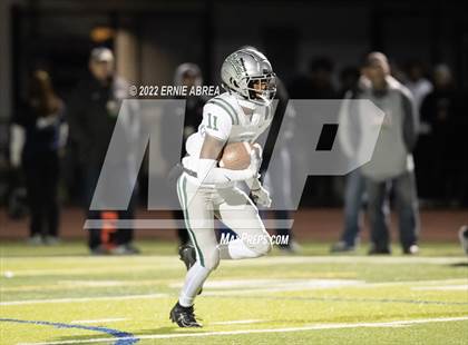 Thumbnail 2 in De La Salle vs. Pittsburg (CIF NCS Open Final) photogallery.
