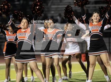 Thumbnail 1 in De La Salle vs. Pittsburg (CIF NCS Open Final) photogallery.