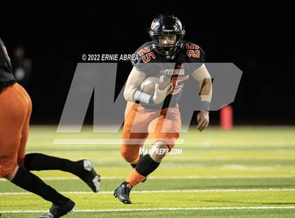 Thumbnail 2 in De La Salle vs. Pittsburg (CIF NCS Open Final) photogallery.
