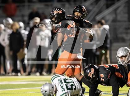 Thumbnail 1 in De La Salle vs. Pittsburg (CIF NCS Open Final) photogallery.
