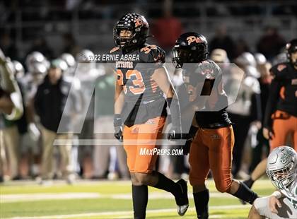 Thumbnail 3 in De La Salle vs. Pittsburg (CIF NCS Open Final) photogallery.