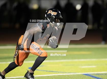 Thumbnail 1 in De La Salle vs. Pittsburg (CIF NCS Open Final) photogallery.