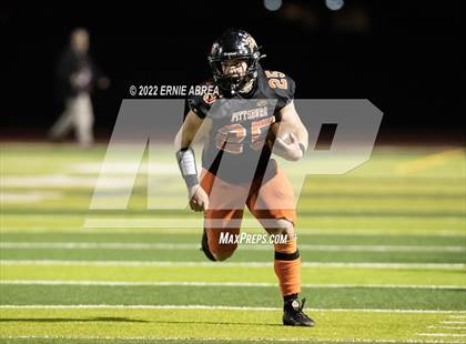 Thumbnail 3 in De La Salle vs. Pittsburg (CIF NCS Open Final) photogallery.
