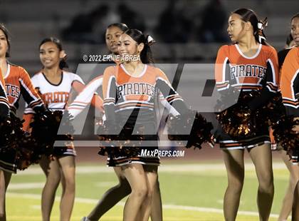 Thumbnail 1 in De La Salle vs. Pittsburg (CIF NCS Open Final) photogallery.