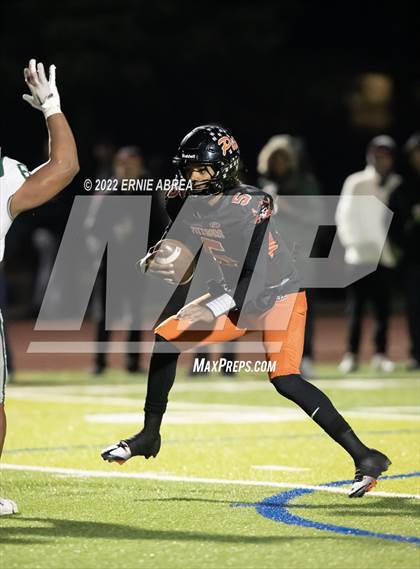 Thumbnail 1 in De La Salle vs. Pittsburg (CIF NCS Open Final) photogallery.