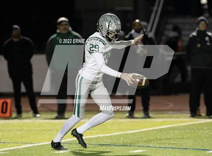 Thumbnail 1 in De La Salle vs. Pittsburg (CIF NCS Open Final) photogallery.
