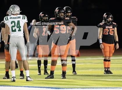 Thumbnail 2 in De La Salle vs. Pittsburg (CIF NCS Open Final) photogallery.