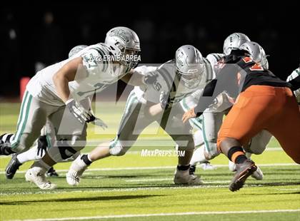 Thumbnail 1 in De La Salle vs. Pittsburg (CIF NCS Open Final) photogallery.