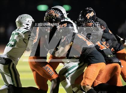 Thumbnail 1 in De La Salle vs. Pittsburg (CIF NCS Open Final) photogallery.