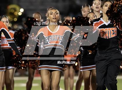 Thumbnail 3 in De La Salle vs. Pittsburg (CIF NCS Open Final) photogallery.