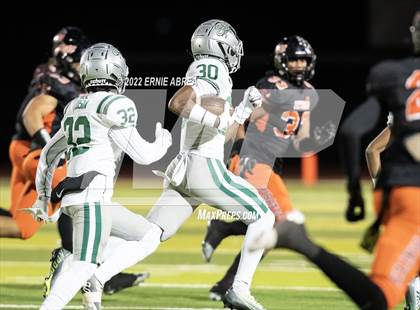 Thumbnail 3 in De La Salle vs. Pittsburg (CIF NCS Open Final) photogallery.