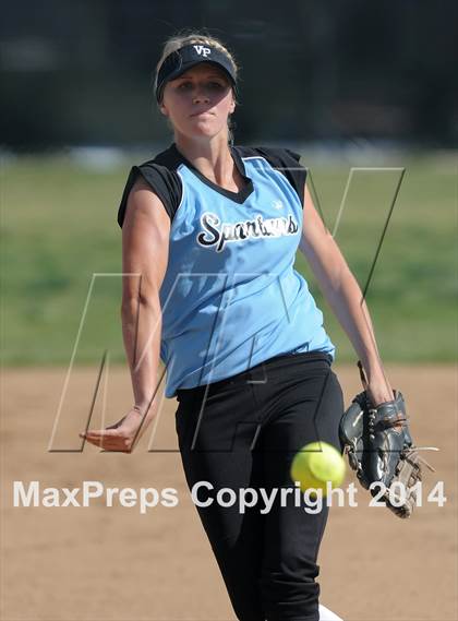 Thumbnail 1 in Villa Park @ Foothill photogallery.