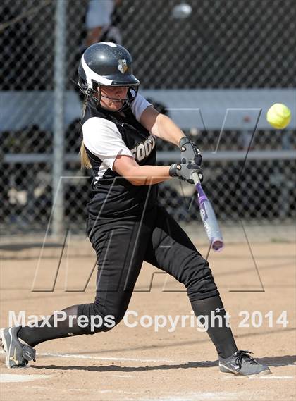 Thumbnail 2 in Villa Park @ Foothill photogallery.