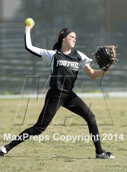 Thumbnail 2 in Villa Park @ Foothill photogallery.