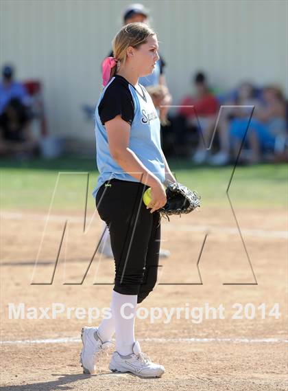 Thumbnail 1 in Villa Park @ Foothill photogallery.