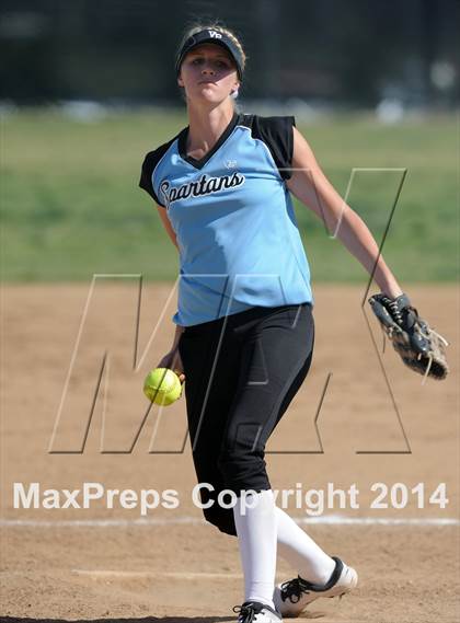 Thumbnail 2 in Villa Park @ Foothill photogallery.
