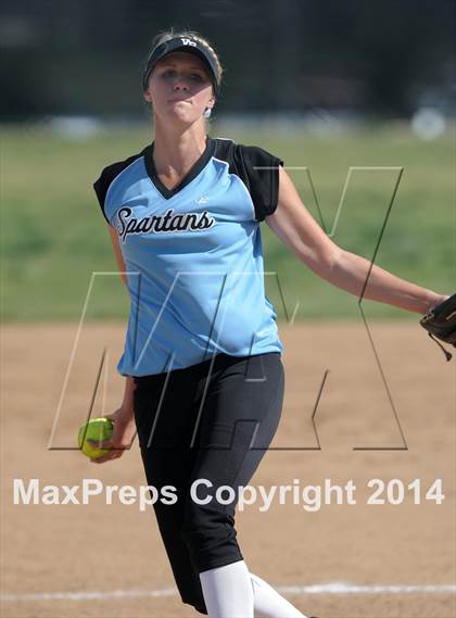 Thumbnail 3 in Villa Park @ Foothill photogallery.