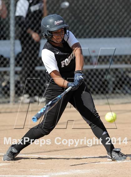 Thumbnail 3 in Villa Park @ Foothill photogallery.