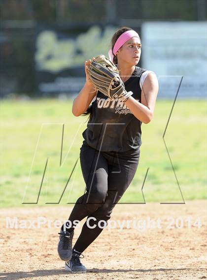 Thumbnail 3 in Villa Park @ Foothill photogallery.