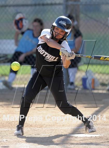 Thumbnail 1 in Villa Park @ Foothill photogallery.