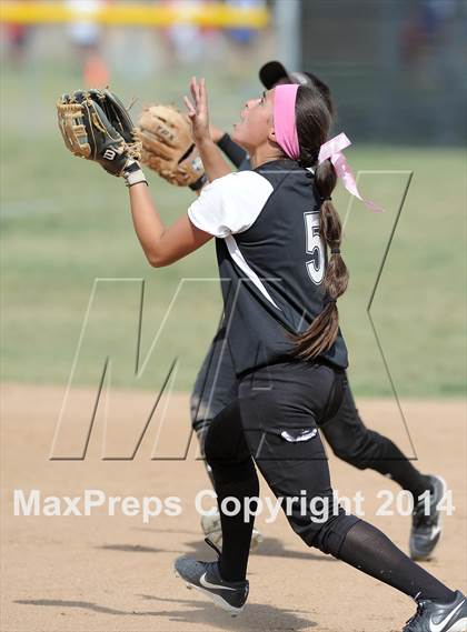 Thumbnail 3 in Villa Park @ Foothill photogallery.