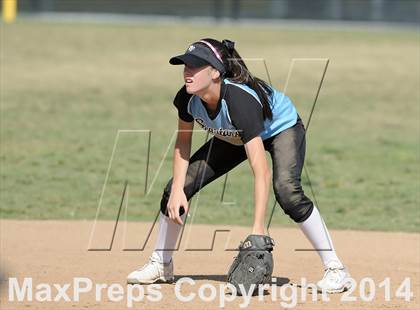 Thumbnail 1 in Villa Park @ Foothill photogallery.