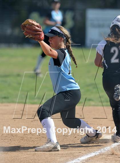 Thumbnail 2 in Villa Park @ Foothill photogallery.