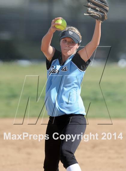 Thumbnail 1 in Villa Park @ Foothill photogallery.