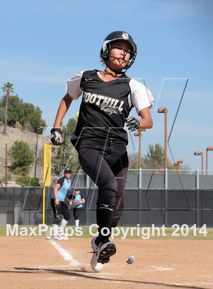 Thumbnail 1 in Villa Park @ Foothill photogallery.