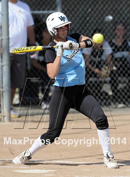 Thumbnail 1 in Villa Park @ Foothill photogallery.