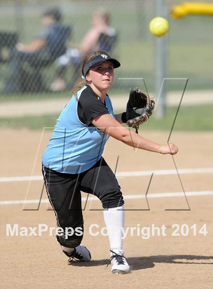 Thumbnail 2 in Villa Park @ Foothill photogallery.