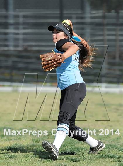 Thumbnail 3 in Villa Park @ Foothill photogallery.