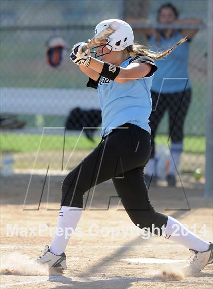 Thumbnail 3 in Villa Park @ Foothill photogallery.
