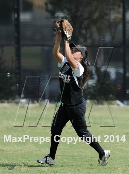 Thumbnail 1 in Villa Park @ Foothill photogallery.