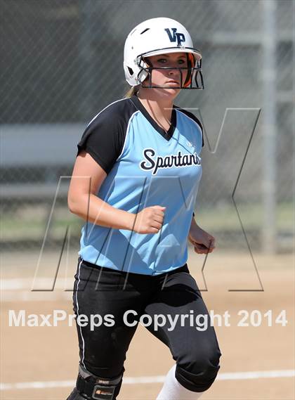 Thumbnail 1 in Villa Park @ Foothill photogallery.