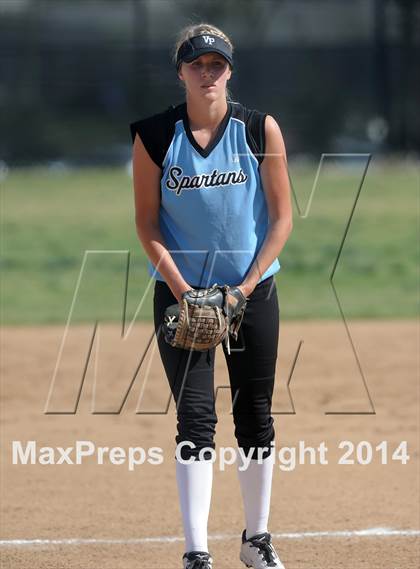 Thumbnail 1 in Villa Park @ Foothill photogallery.